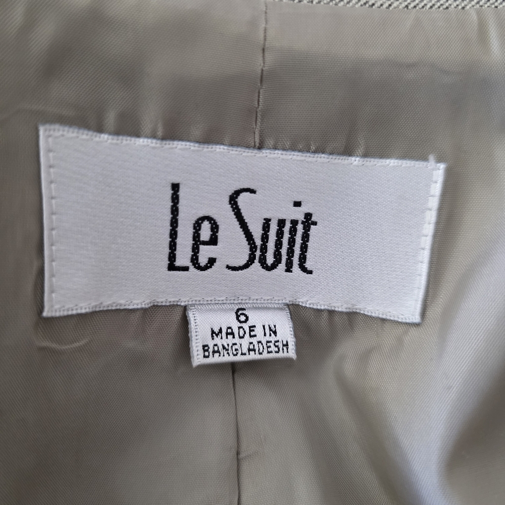 LeSuit Three Button Jacket & Skirt Suit Set Neutral Tan Beige Gray Weave Sz 6 - Picture 14 of 16
